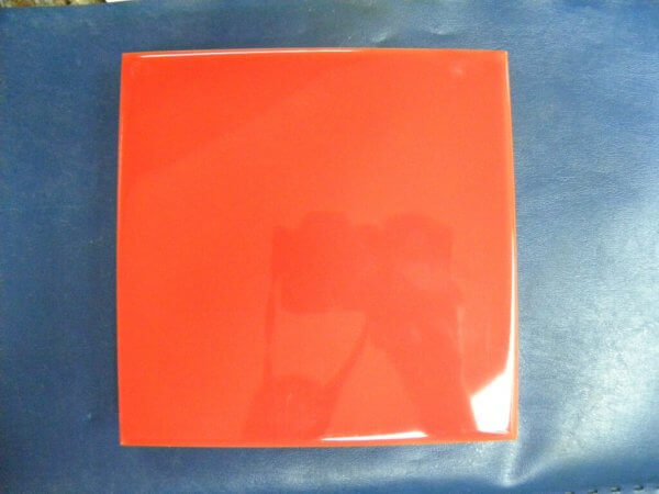 faïences lasselsberger rouge brillant 15/15 cm