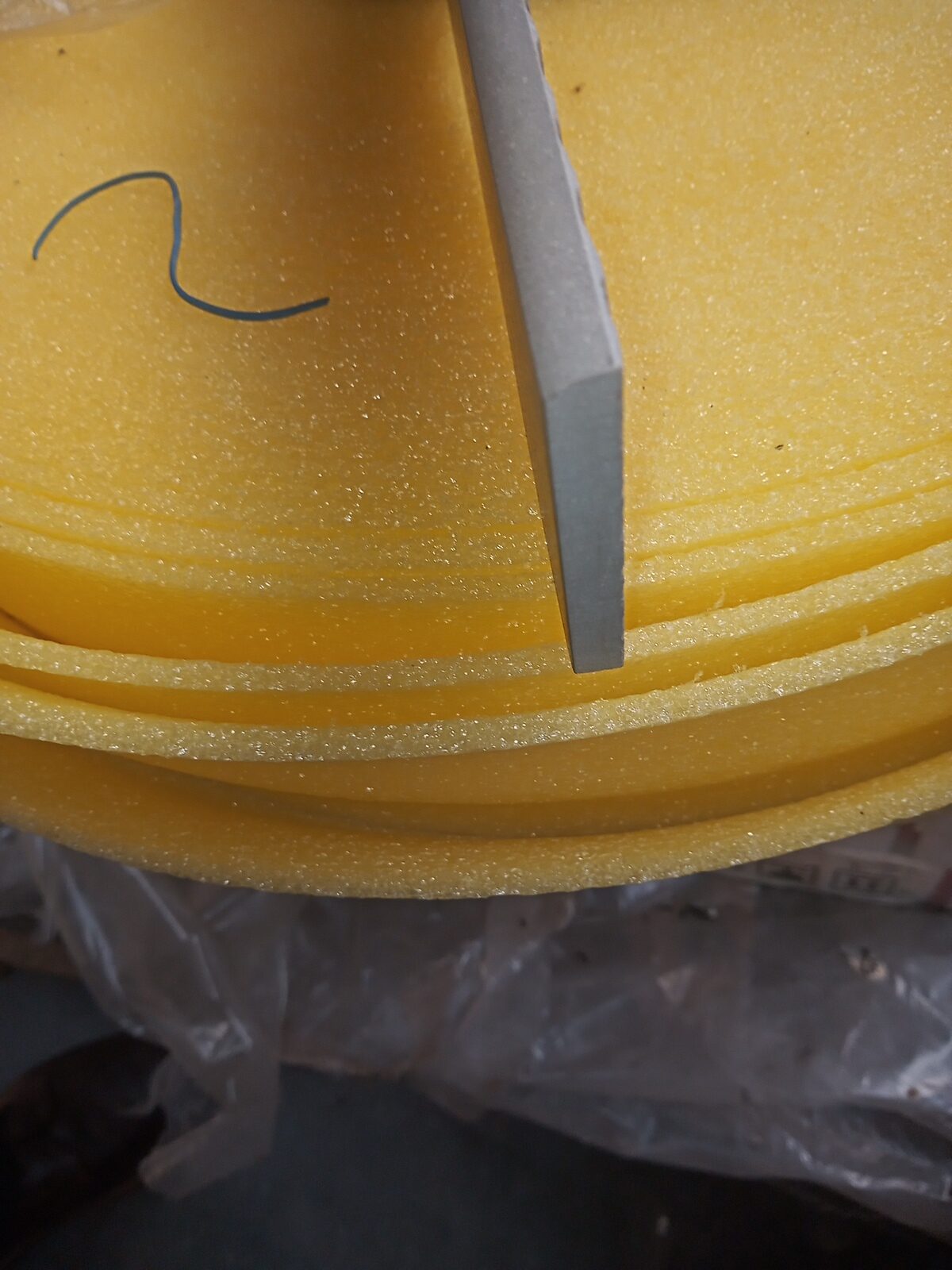 latinia-mantegna-anthracite